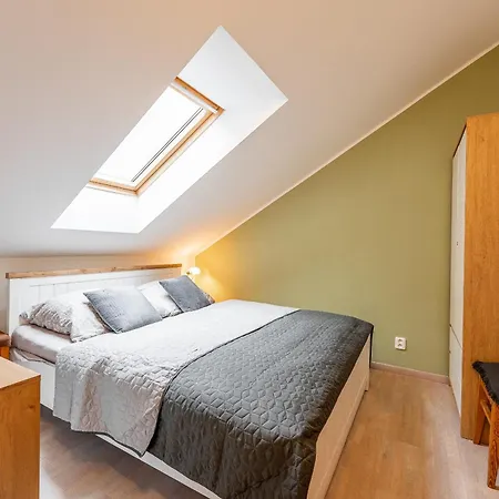 2 Flat Hlavna With Parking Apartment *