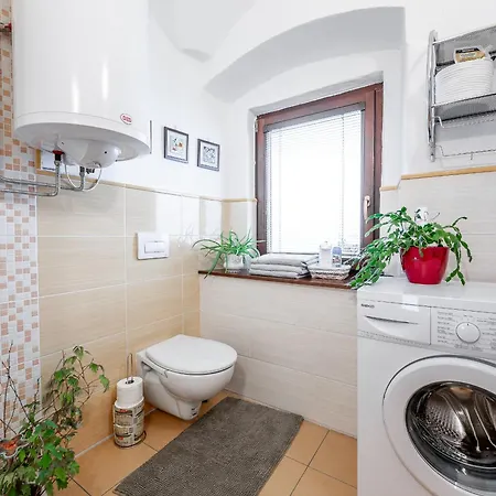 2 Flat Hlavna With Parking Apartment Kosice