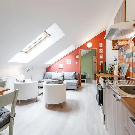 Apartment 2 Flat Hlavna With Parking Kosice