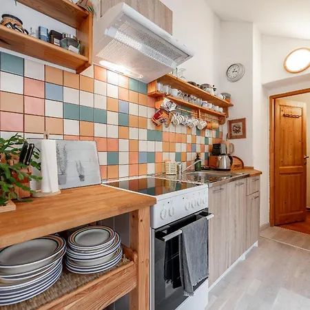 2 Flat Hlavna With Parking Apartment *